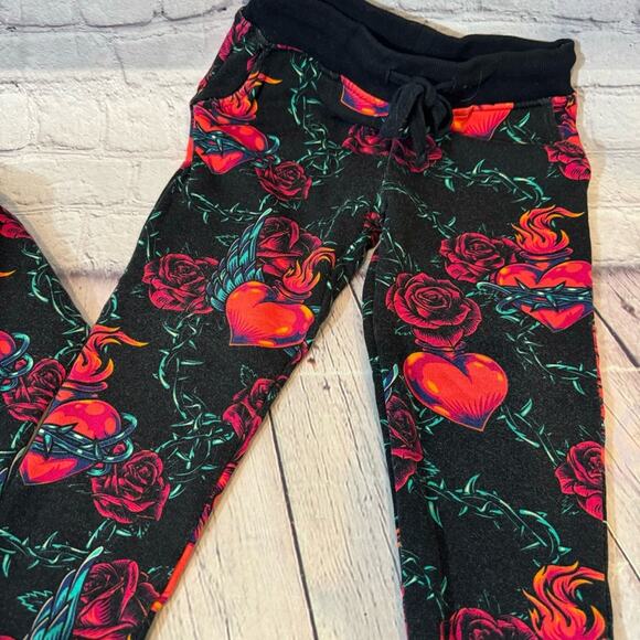 Bums and Roses Hearts and Thorns Valentine’s Jogger Set - Picture 5 of 5